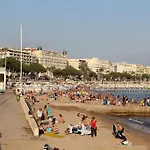 Le Pavillon113 Апартаменты *