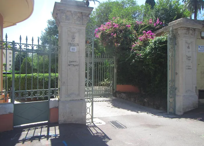 Le Pavillon113 * Cannes