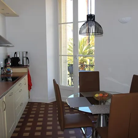 Le Pavillon113 * Cannes